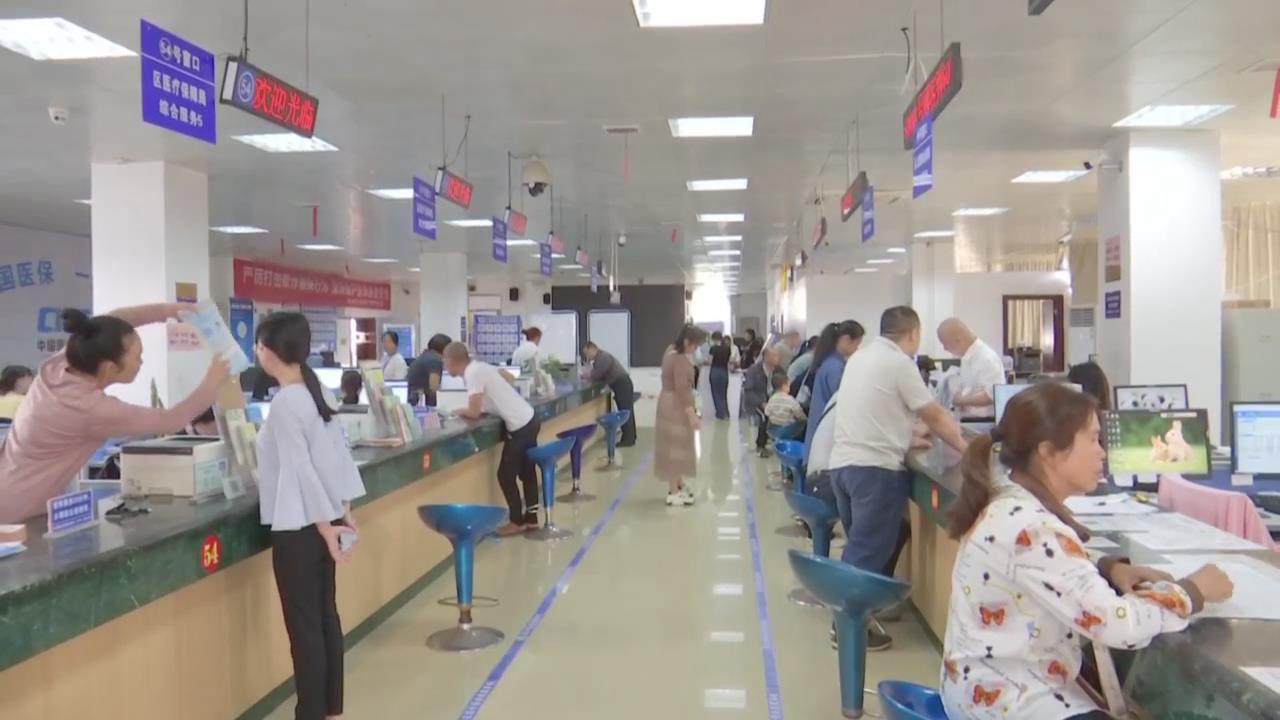 ��ǽ������׻��桱����ָ��  Ⱥ��һ���͡��롱��
