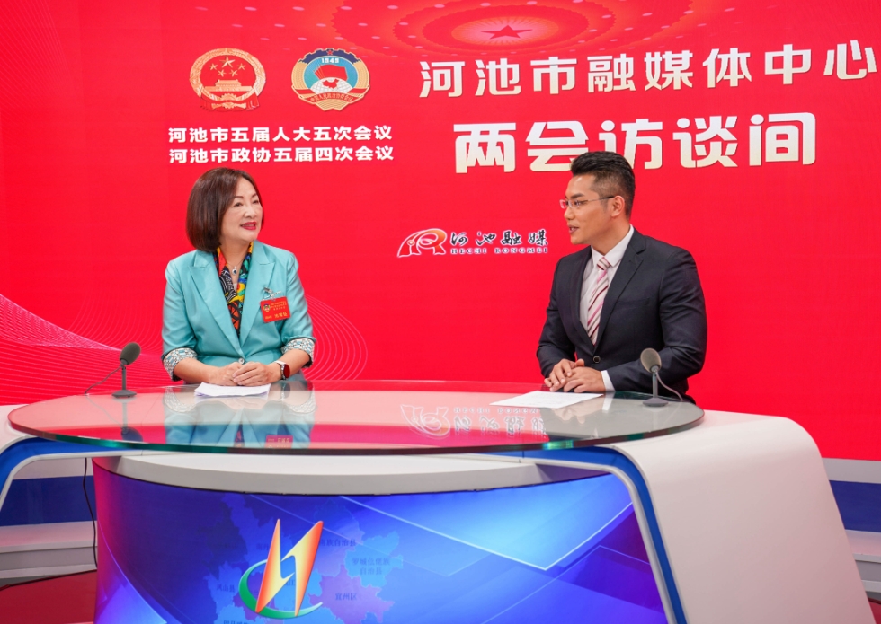 黄秀燕委员：推进产业振兴 用心顶起“半边天”